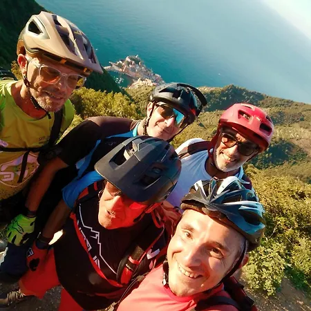 A Casa Di Gaia Affittacamere Riccò del Golfo di Spezia