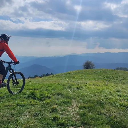 A Casa Di Gaia Affittacamere Riccò del Golfo di Spezia