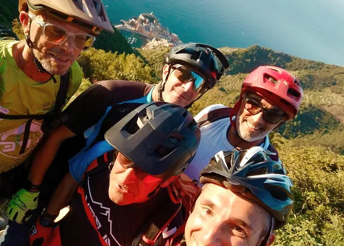 A Casa Di Gaia Affittacamere Riccò del Golfo di Spezia